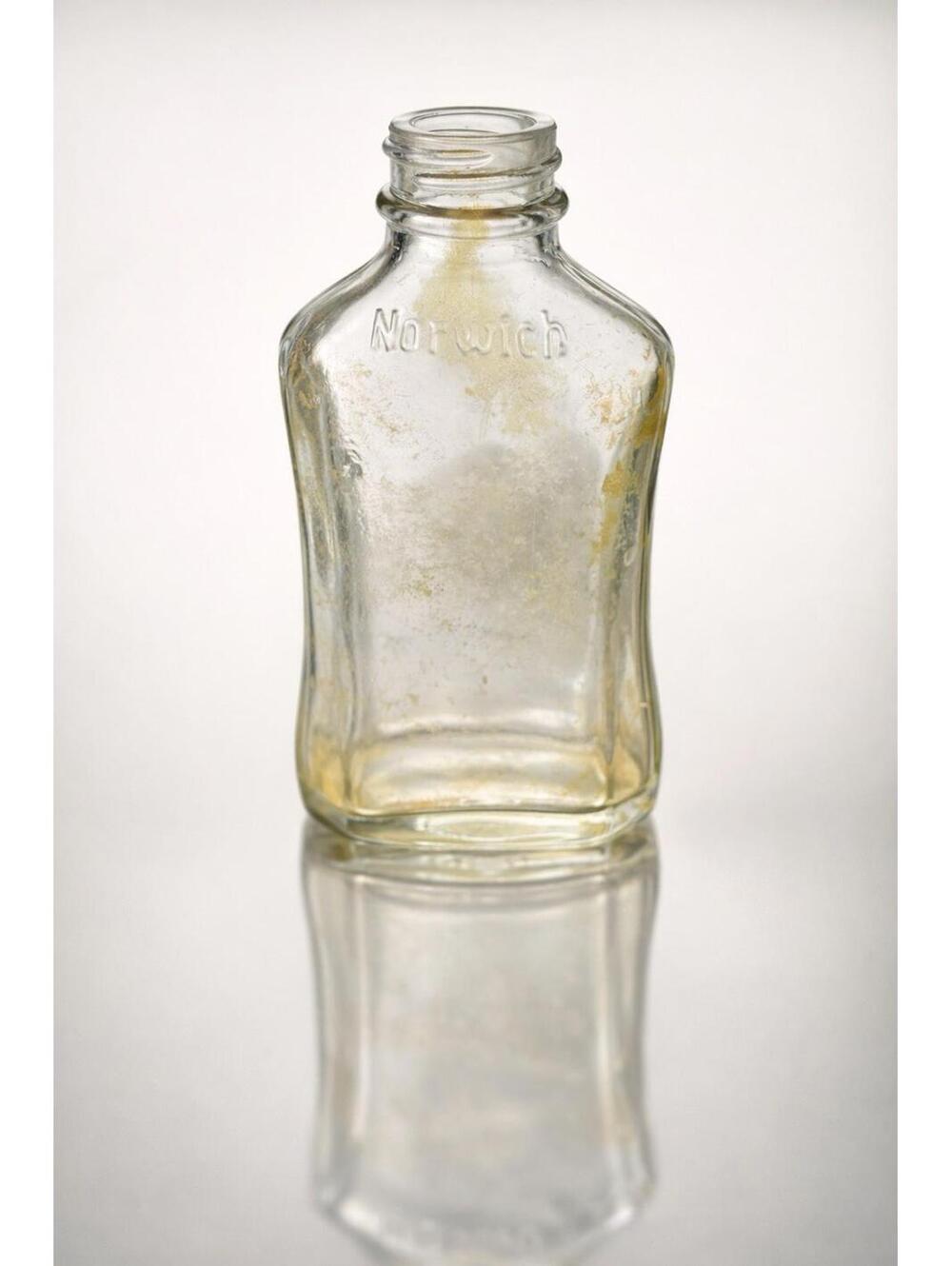 Norwich Pharmacal Co. 1940 Clear Glass Medicine Bottle, 2x1.25x4”